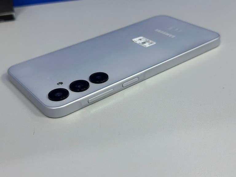 Распродажа Samsung galaxy a16 4/128gb, продавец Техноскарб