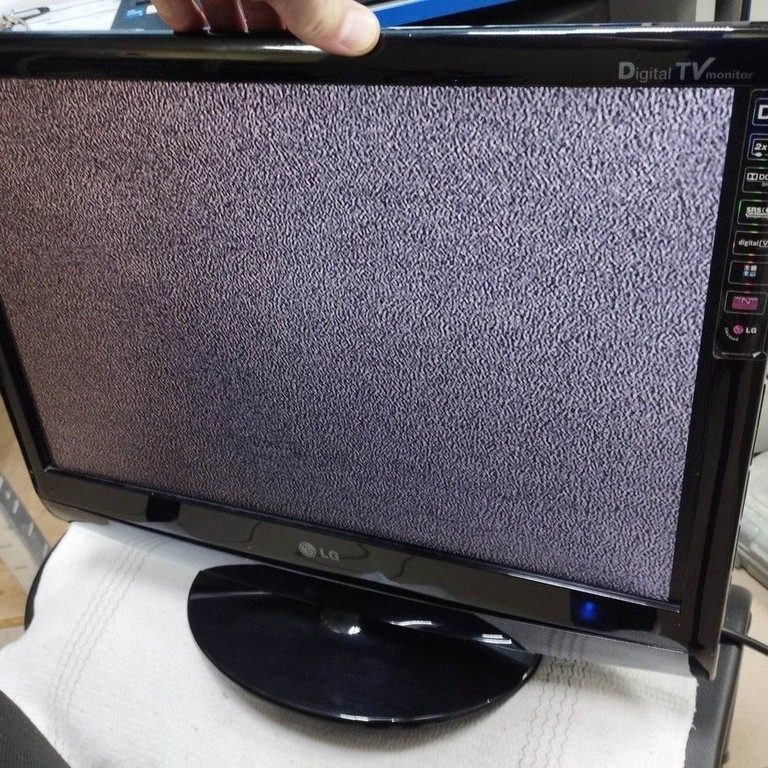 Купити Lg m2094d Б/У