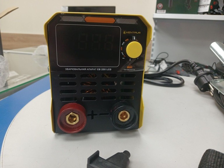 Дешево Кентавр СВ-250 LCD з ломбарду