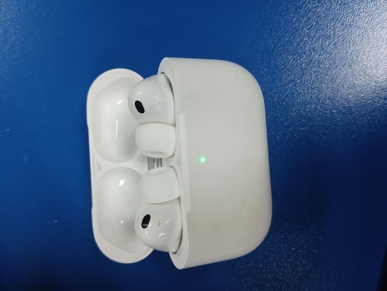 Купити Apple airpods pro 2nd generation Б/У