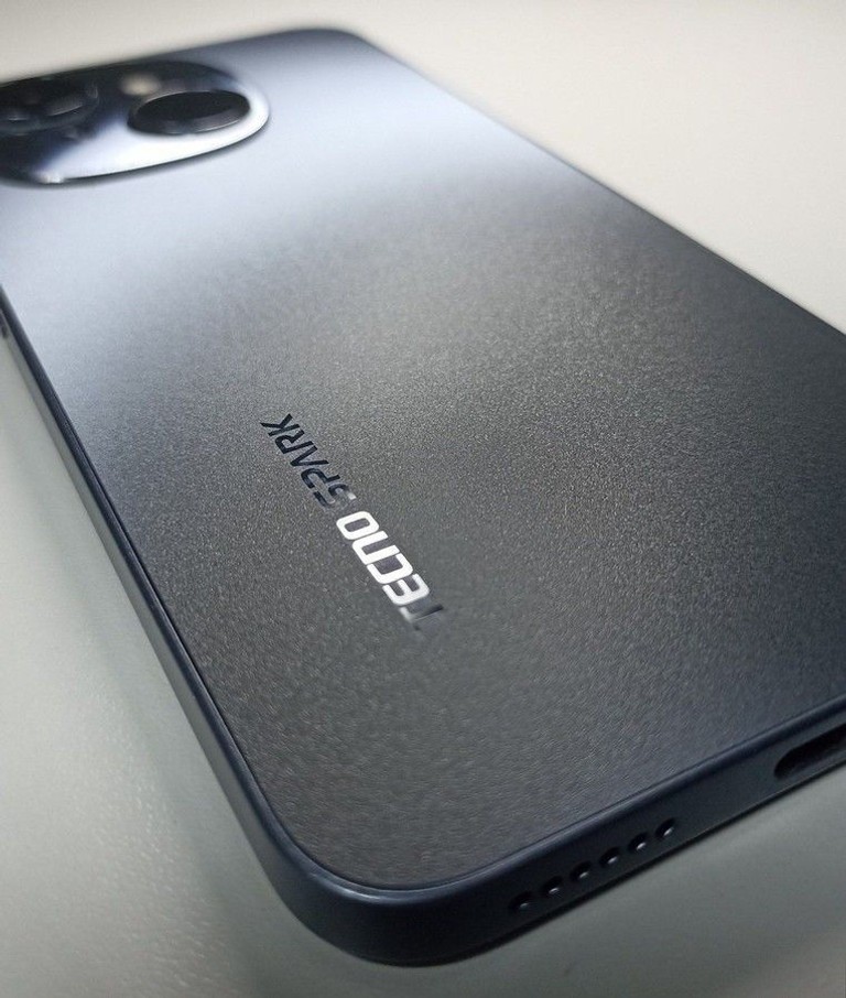 Купить Tecno spark go 1 kl4 3/64gb Б/У