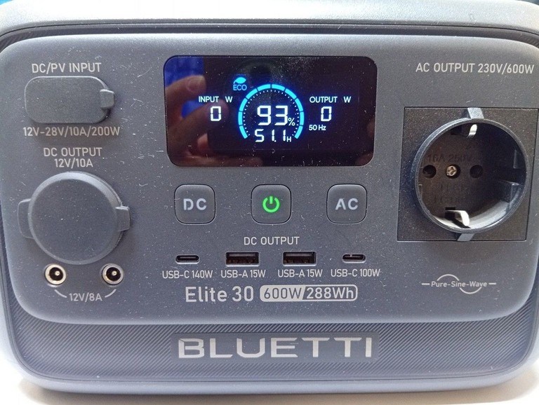 Купити Bluetti Elite 30 V2 600W 288Wh Б/У