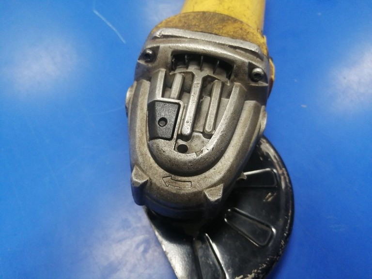 Dewalt DWE4217 Код:01-200976665. Изображение 6