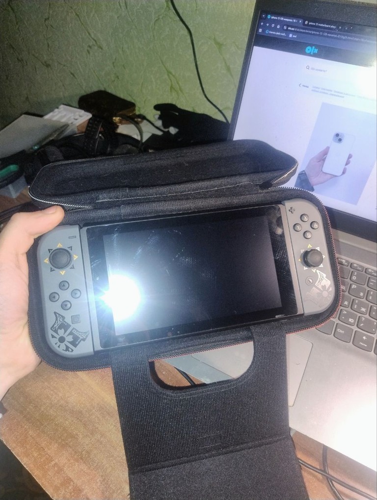 Купить Nintendo Switch Monster Hunter Rise Edition Б/У