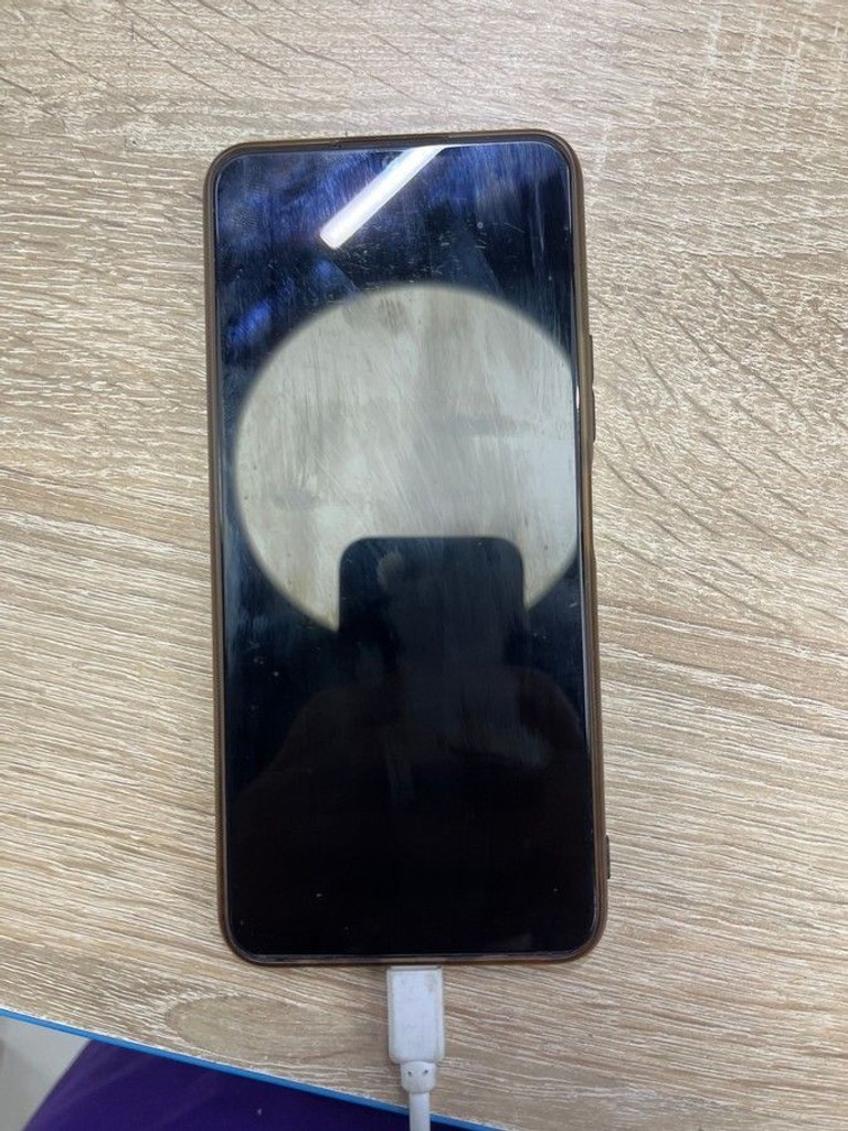 Купить Vivo y15s 3/32gb Б/У