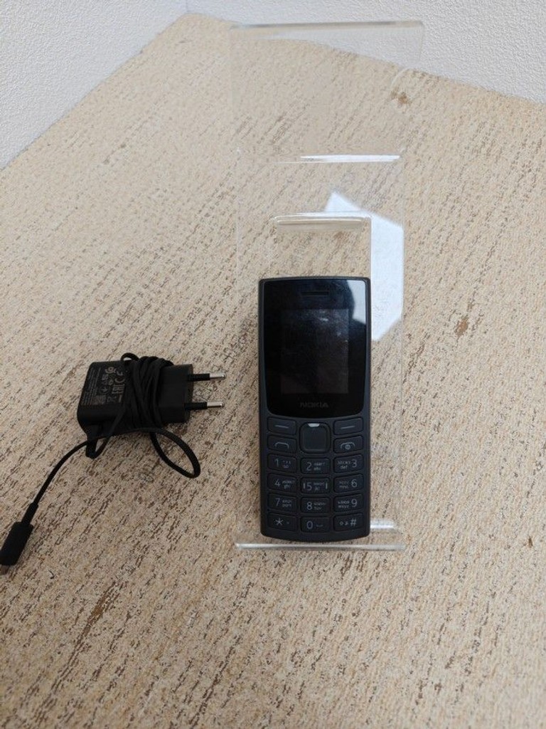 Купить Nokia 105 ss 2023 Б/У