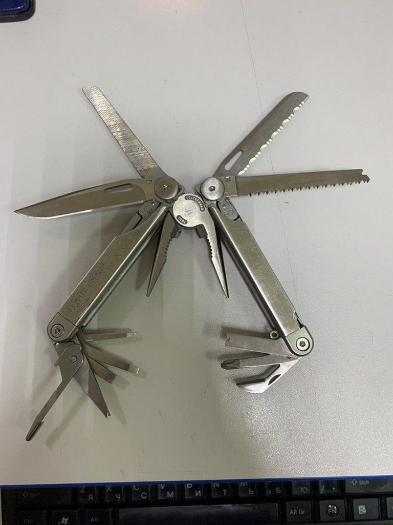 Дешиво Leatherman wave plus с ломбарда