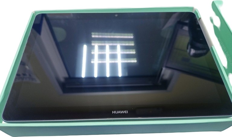 Оголошення Huawei mediapad t3 10 32gb 3g Б/У