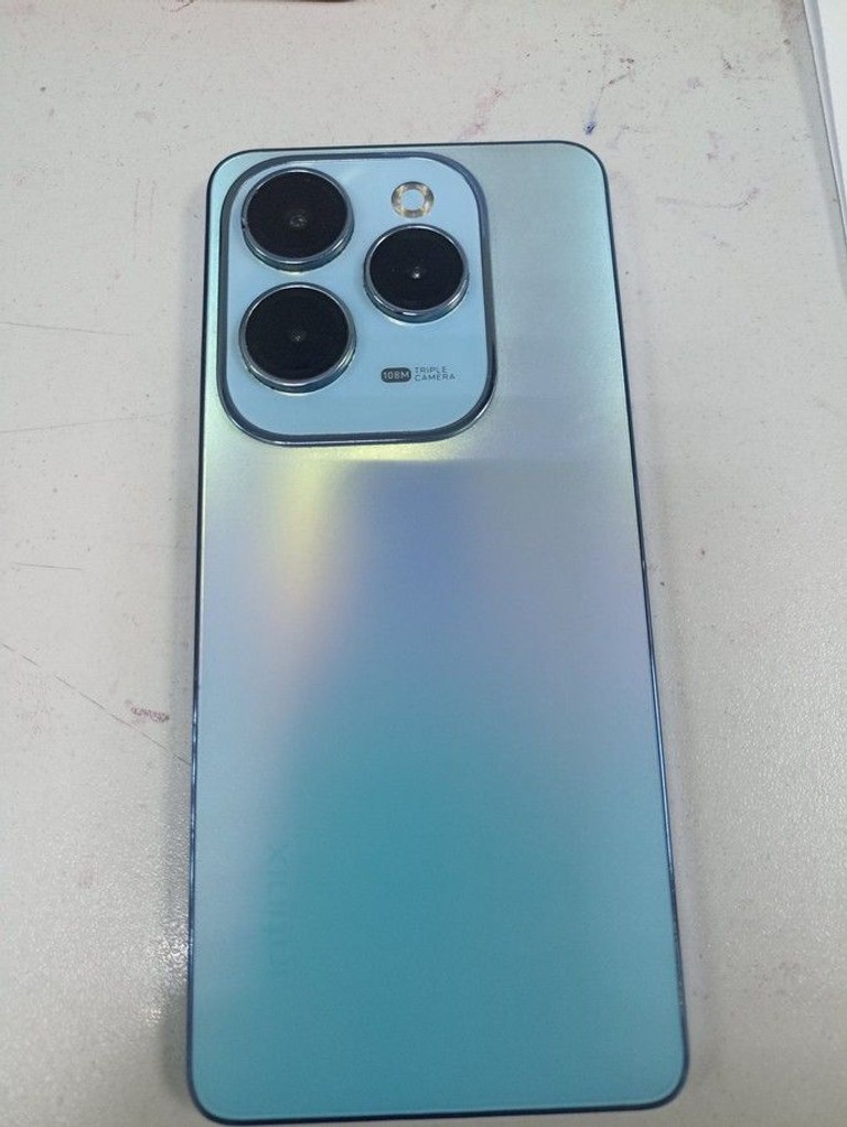 Купити Infinix hot 40 pro 8/256gb Б/У