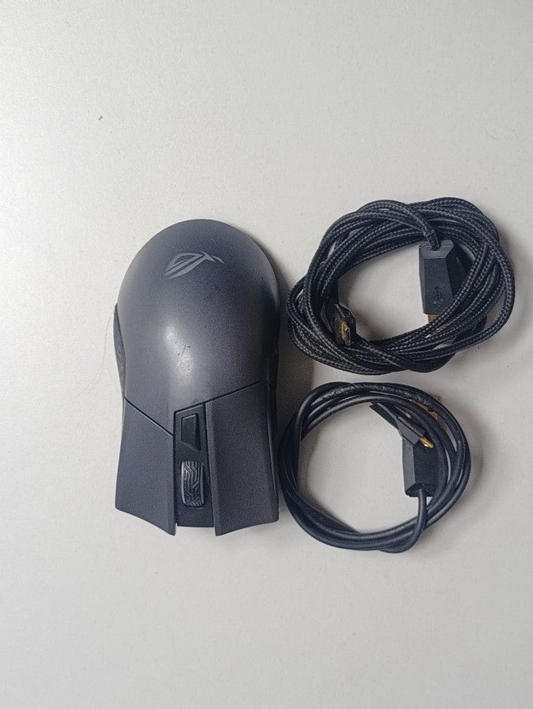 Розпродаж Asus ROG Gladius II Origin Black (90MP00U1-B0UA00), продавець Техноскарб