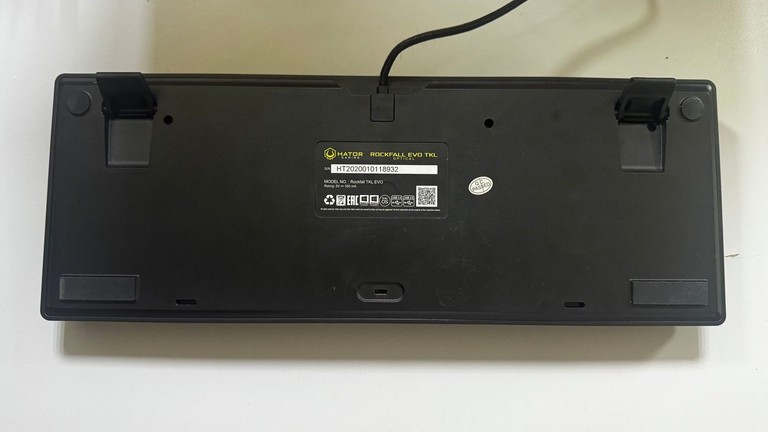 Дешево Hator rockfall evo tkl з ломбарду