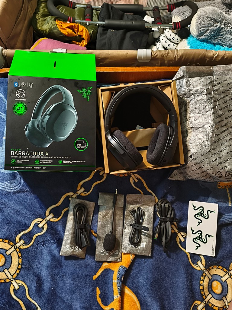 Купити Razer barracuda x 2022 Б/У