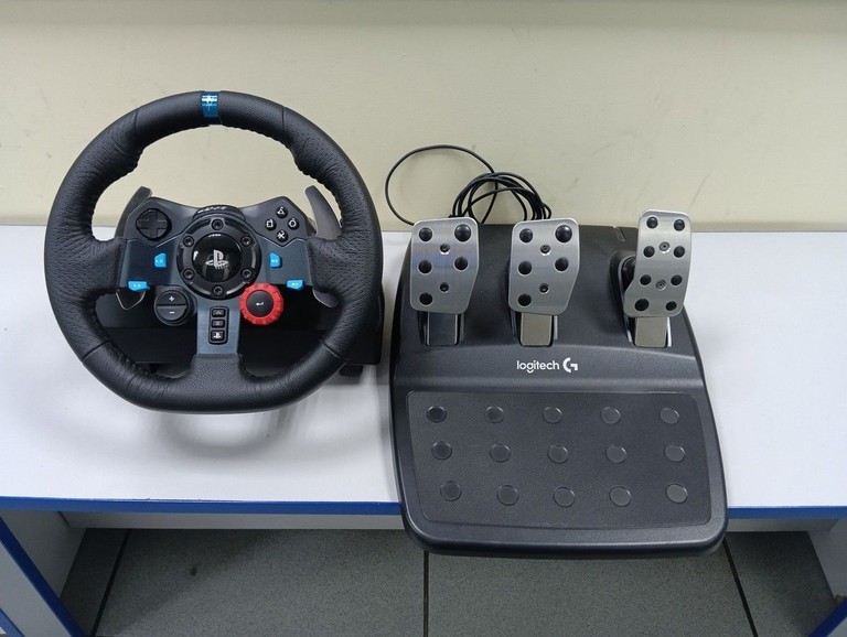 Купити Logitech g29 driving force racing wheel / 941-000110, 941-000112 Б/У