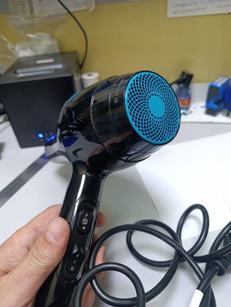 Дешиво Philips BHD272/00 с ломбарда