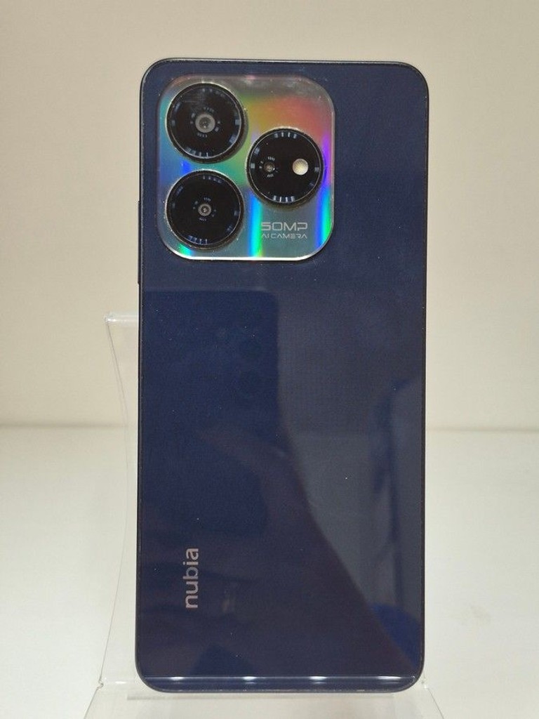 Zte Nubia V60 Design 6/256GB Purple Код:01-201098346. Изображение 10