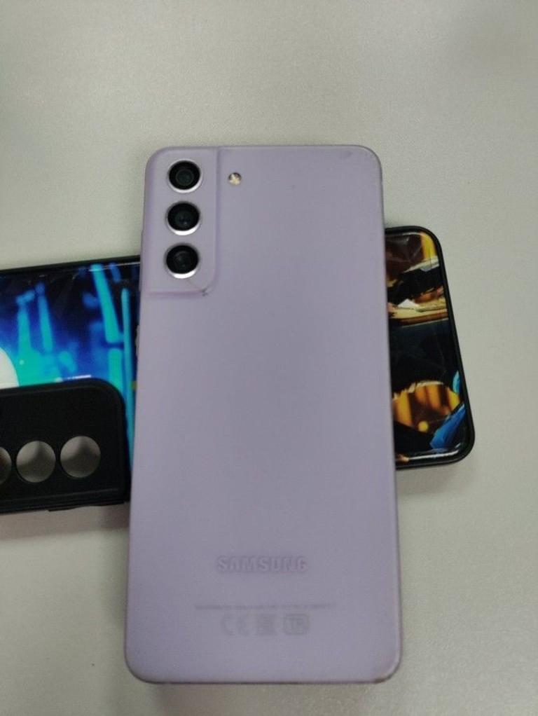 Купити Samsung galaxy s21 fe 5g 8/256gb Б/У