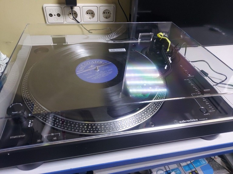 Распродажа Audio-technica AT-LP120XBT-USB, продавец Техноскарб