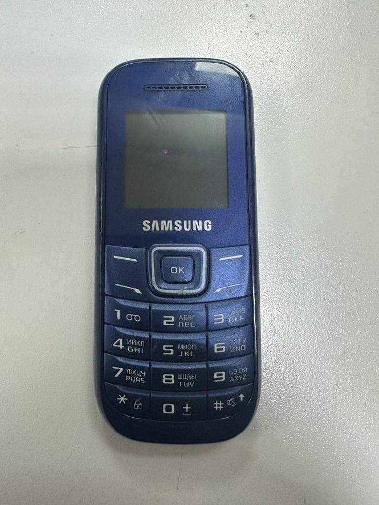 Дешиво Samsung e1200 с ломбарда