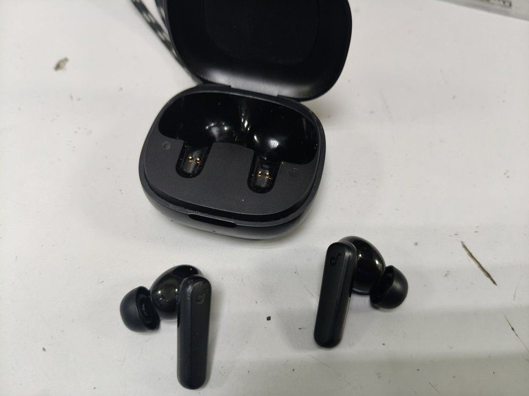 Купить Anker soundcore r50i Б/У
