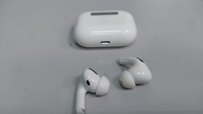 Дешево Apple AirPods Pro (MWP22) з ломбарду