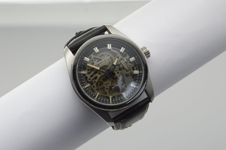 Объявление Kenneth Cole а126-14 кс8040 Б/У
