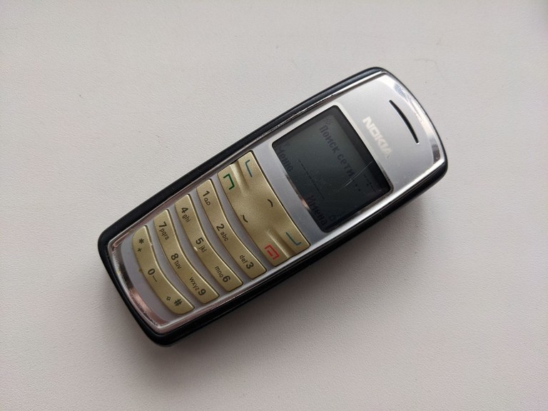 Купити Nokia 2125 Б/У