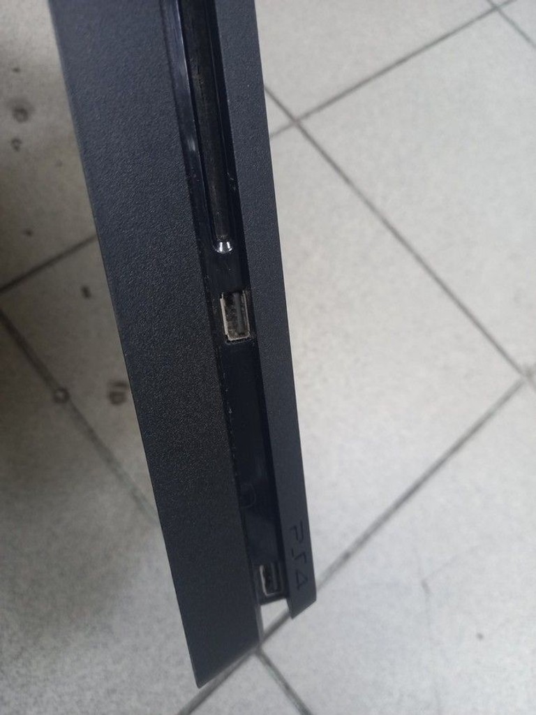 Sony PlayStation 4 Slim 1TB Black Код:01-201131208. Зображення 5