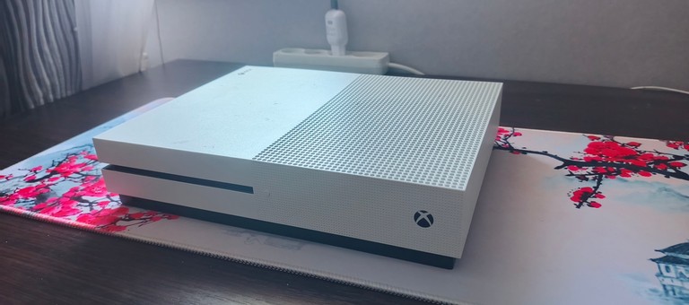 Microsoft XBox One S 1TB White + Wireless Controller Код:null. Зображення 4