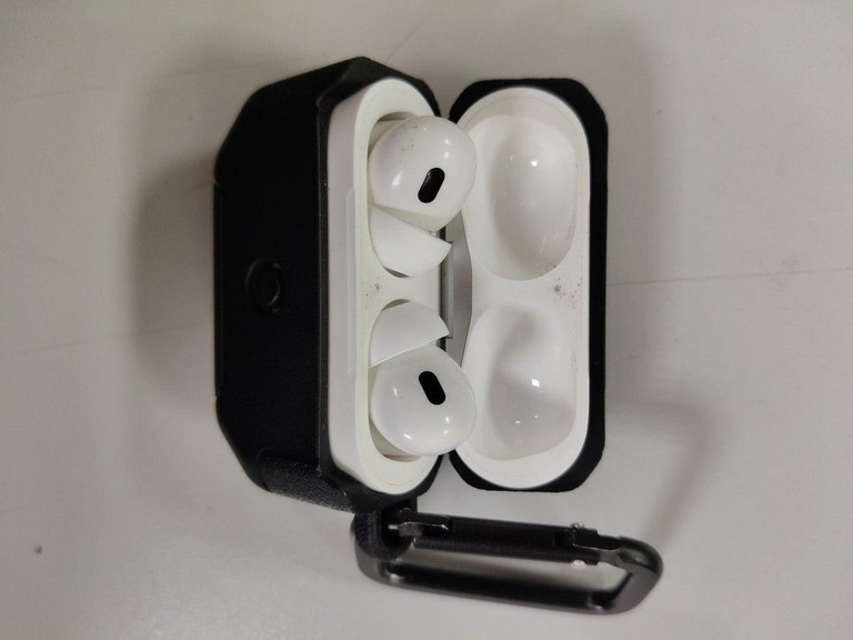 Оголошення Apple airpods pro 2nd generation magsafe Б/У
