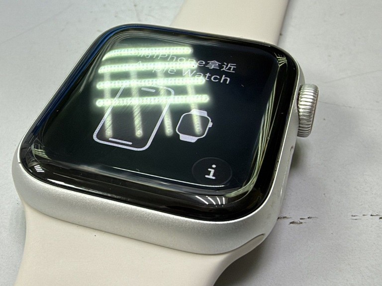 Дешево Apple watch se 2 gps + cellular 40mm aluminum case з ломбарду