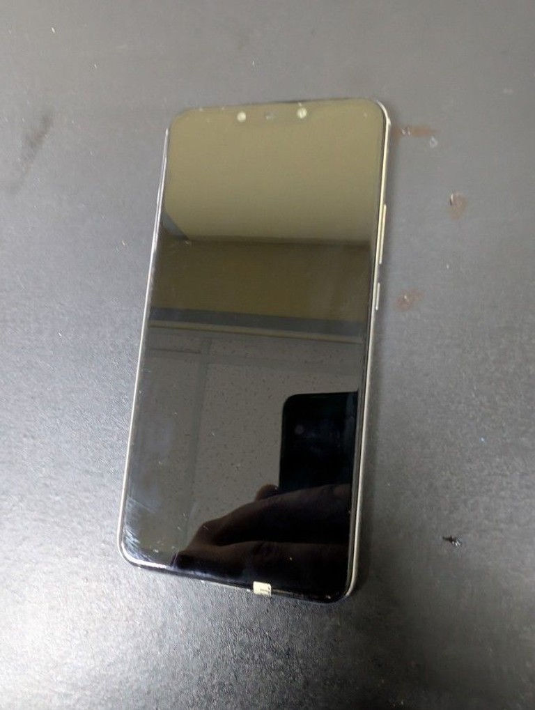 Дешиво Huawei p smart plus ine-lx1 4/64gb с ломбарда
