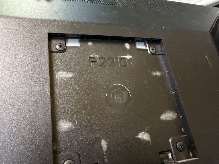 Дешиво Dell p2210f с ломбарда