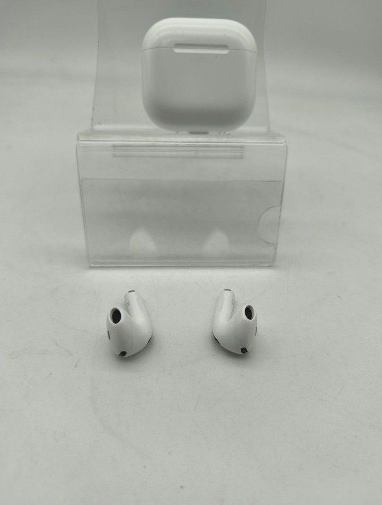 Распродажа Apple airpods 4 with active noise cancellation, продавец Техноскарб
