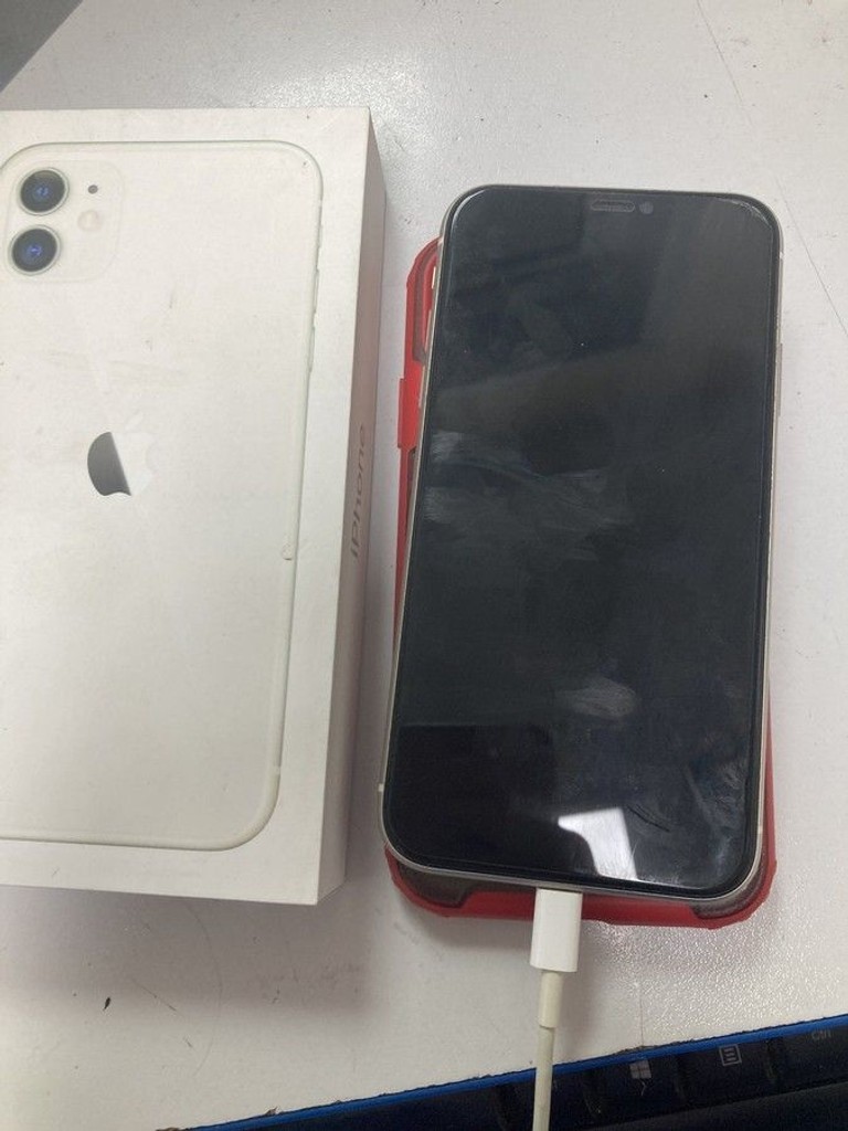 Дешиво Apple iphone 11 128gb с ломбарда