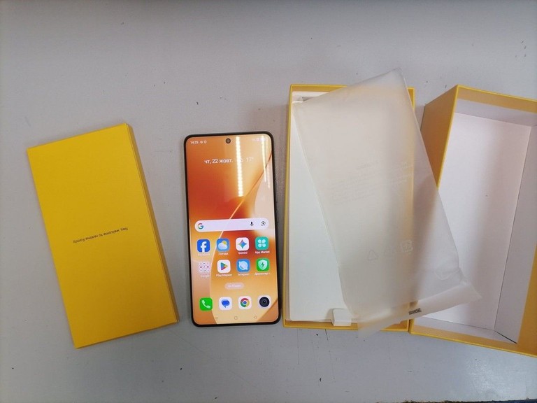 Realme 15 Pro 5G 12/512GB Flowing Silver Код:01-201178511. Зображення 6