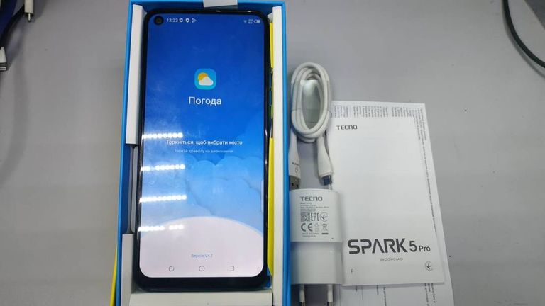 Купити Tecno spark 5 pro kd7 4/64gb Б/У