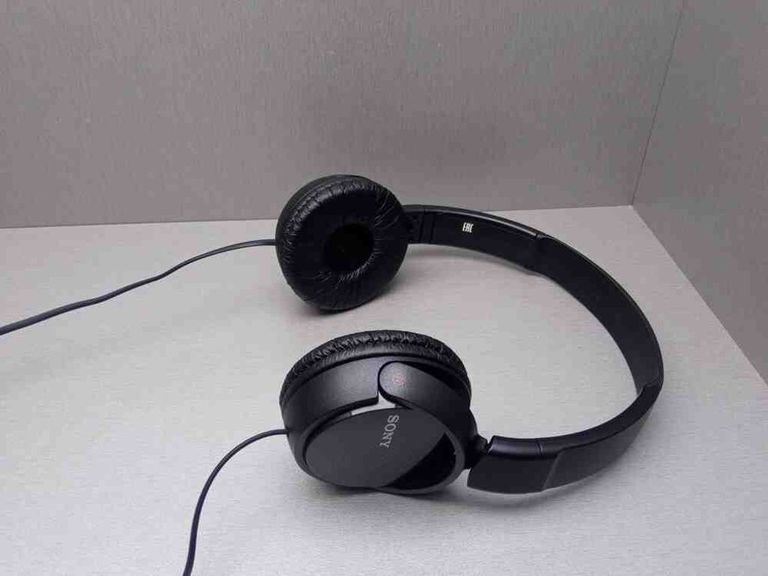 Купить Sony MDR-ZX110 White Б/У