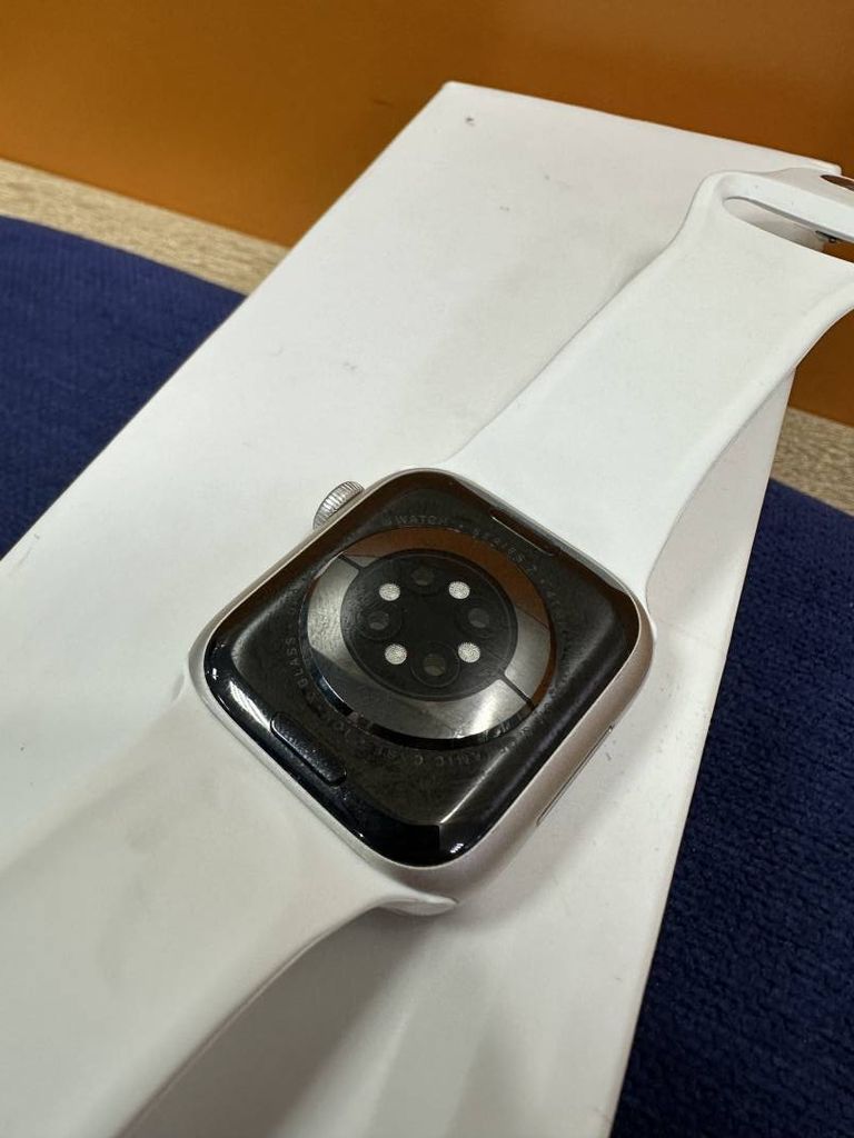 Apple watch series 7 gps 41mm aluminum case with sport