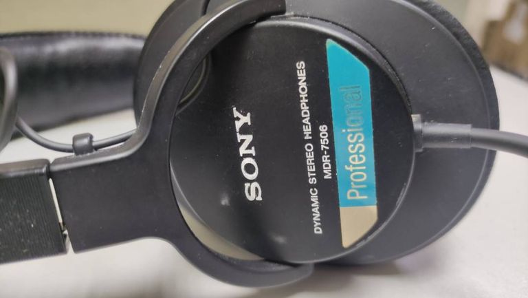 Sony MDR-7506