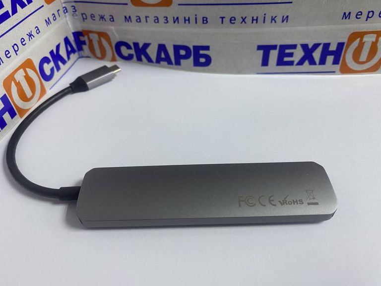 Дешиво Satechi type-c slim multiport adapter 4k с ломбарда
