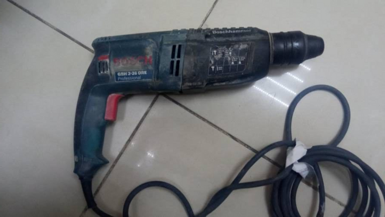 Купити Bosch gbh 2-26 dre Б/У