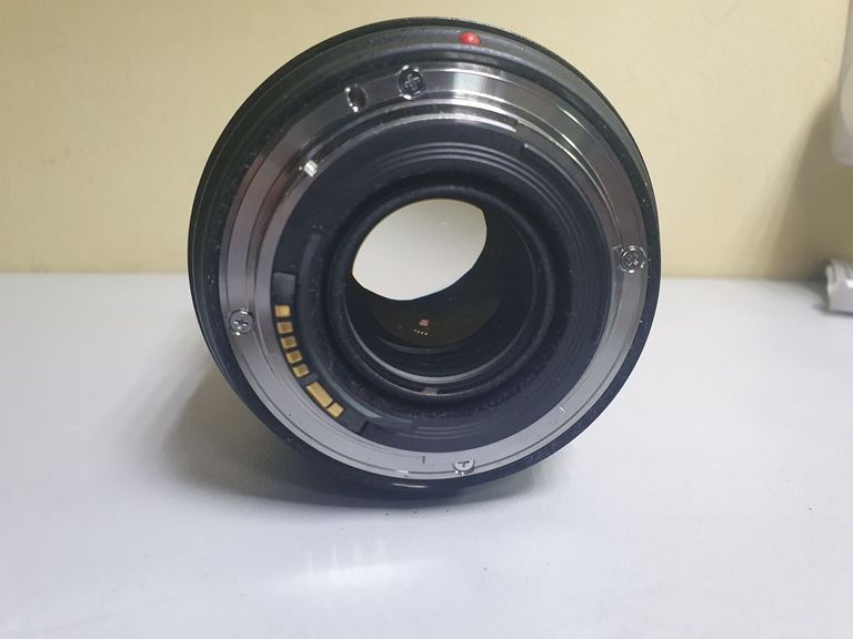 Дешиво Canon ef 24-70mm f/2,8l ii usm с ломбарда