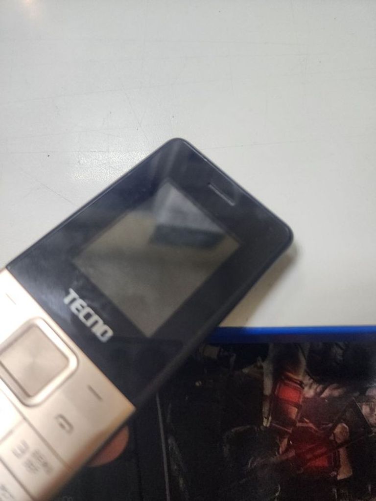 Дешиво Tecno t301 с ломбарда