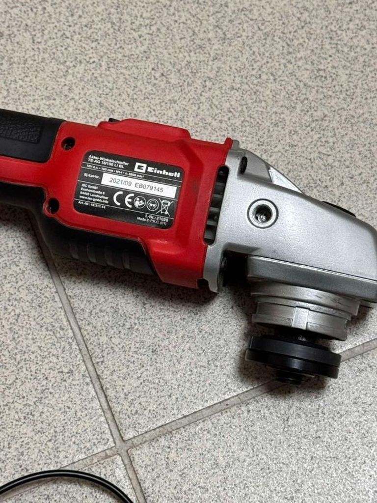 Оголошення Einhell te-ag 18/150 li bl 1акб 4ah + зп Б/У