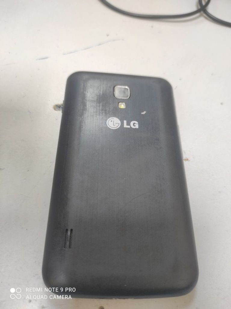 Дешиво Lg p715 optimus l7 ii с ломбарда