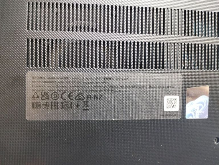 Розпродаж Lenovo core i3-1315u ddr5/8gb ddr5/ssd 128 gb/*інтегрована, продавець Техноскарб