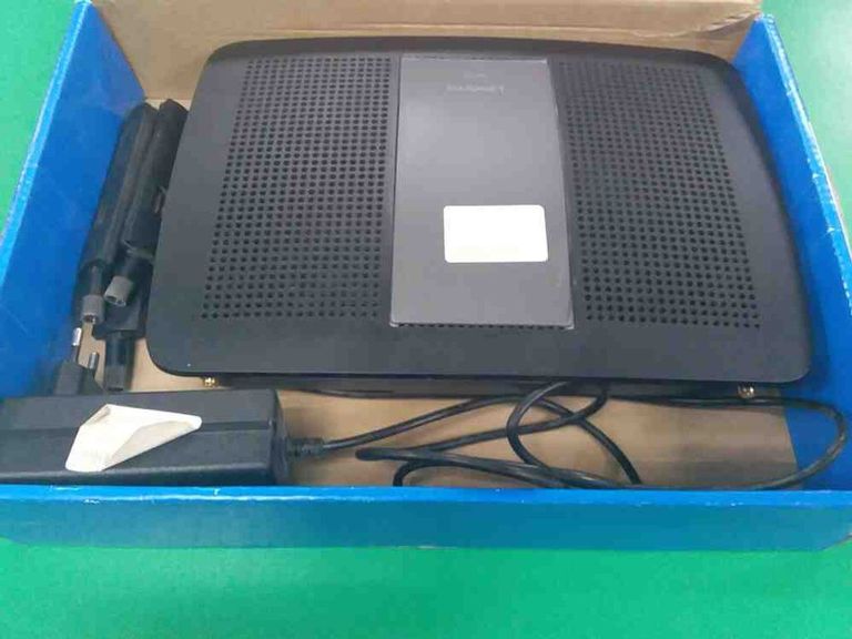 Linksys E8350