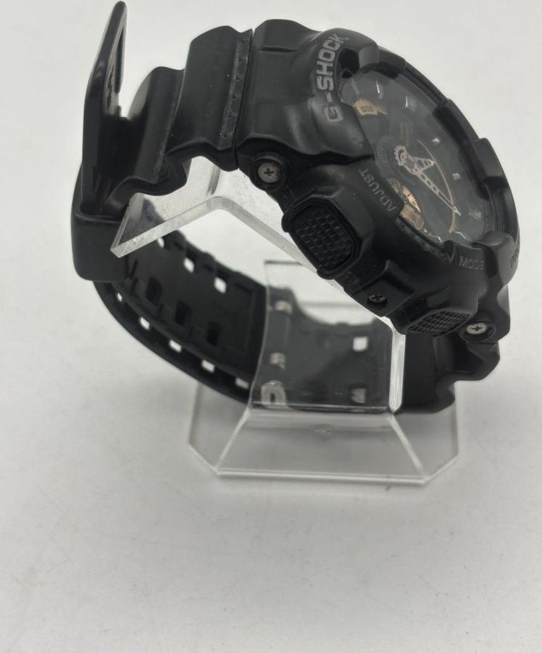 Дешево Casio ga 110rg з ломбарду