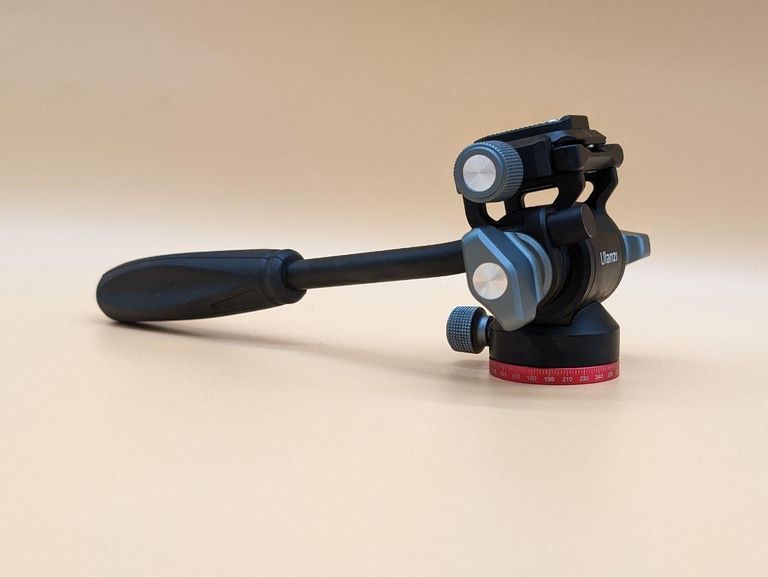 Дешево Ulanzi U-190 з ломбарду