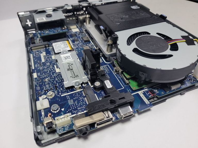 Dell pro micro iqcm1250 / i3-14100t/ ram 16gb / ssd m2 512gb/ uhd 730 Код:01-200802104. Зображення 6